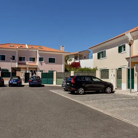 Joivy Splendid House With Garden And Pool Сasa de vacaciones *