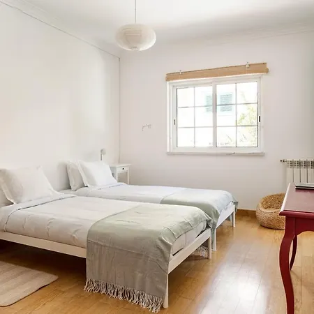 Сasa de vacaciones Joivy Splendid House With Garden And Pool *
